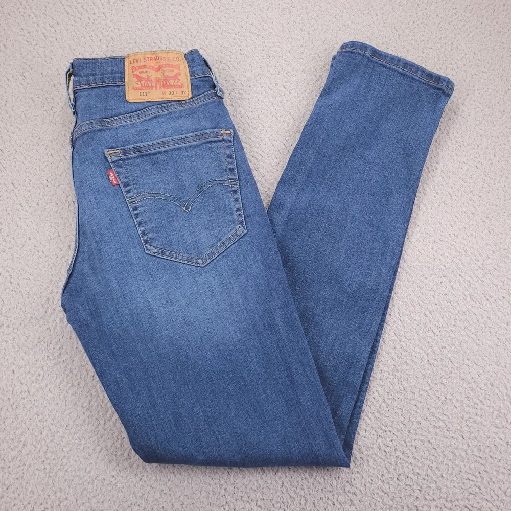 LEVIS 511 Jeans Mens Size 30x32 Slim Leg Medium Wash Blue Stretch Denim